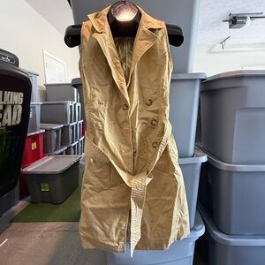 Tan Sleeveless Trench Coat mp26